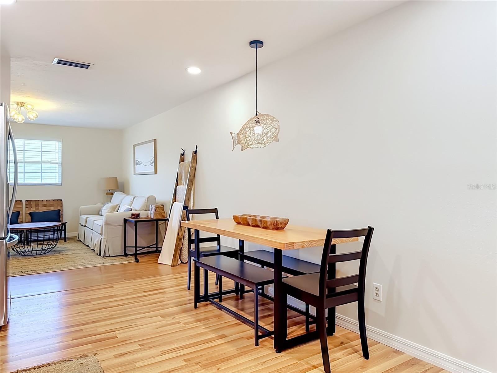 202 PEACOCK UNIT B LANE B