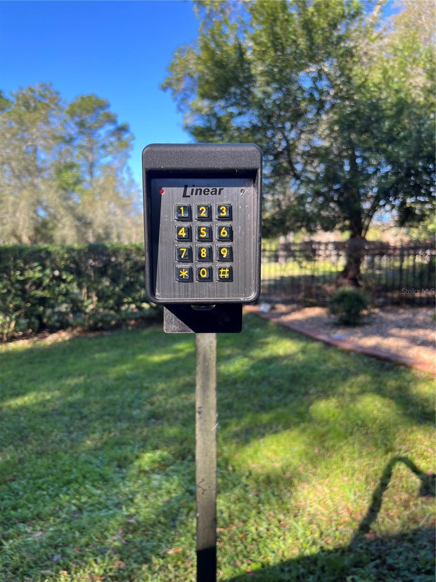 ACREAGE - Residential