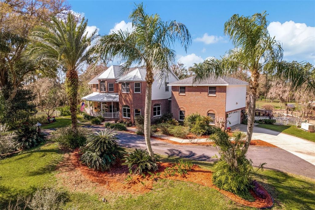 Photo of 6375 Emanuels Way, Brooksville, FL 34602 (MLS # TB8441053)