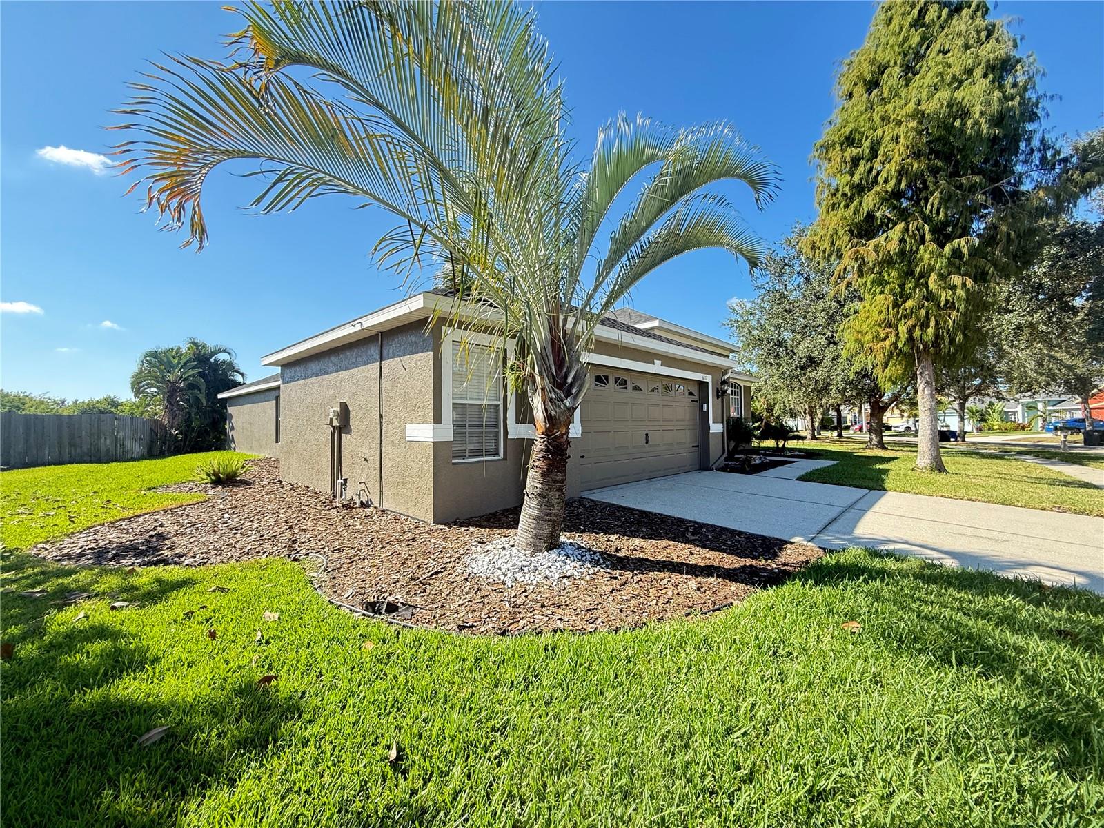 6817 CROMWELL GARDEN DRIVE