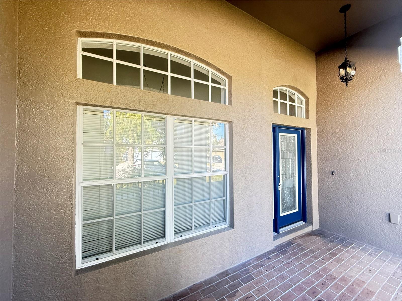 6817 CROMWELL GARDEN DRIVE