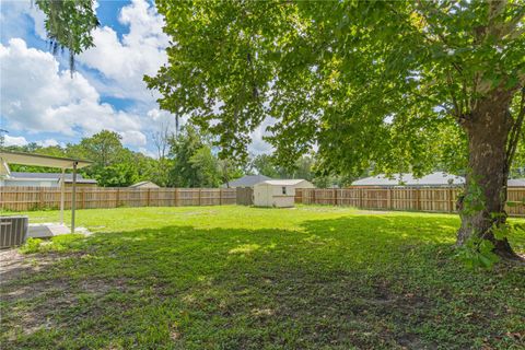 A home in SUMMERFIELD