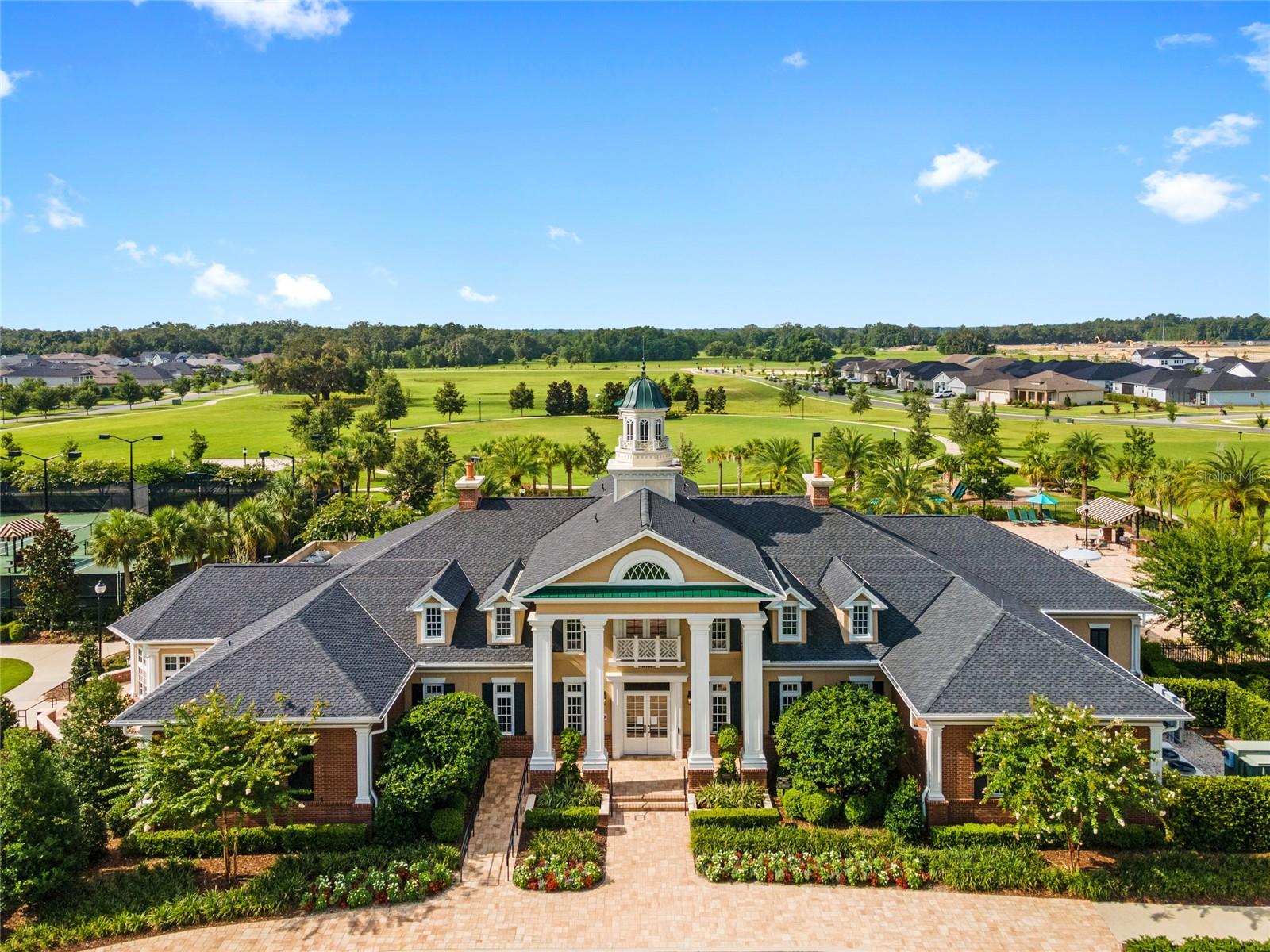 OAKMONT PH 2 PB 32 PG 30 - Residential