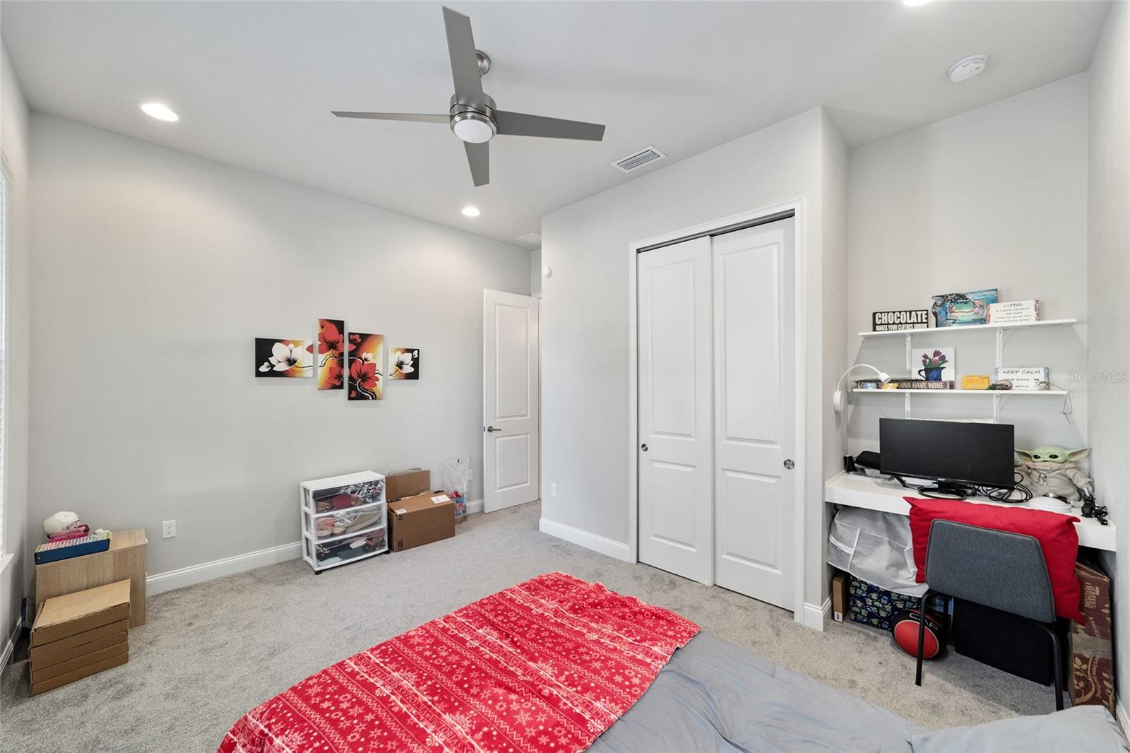 OAKMONT PH 2 PB 32 PG 30 - Residential