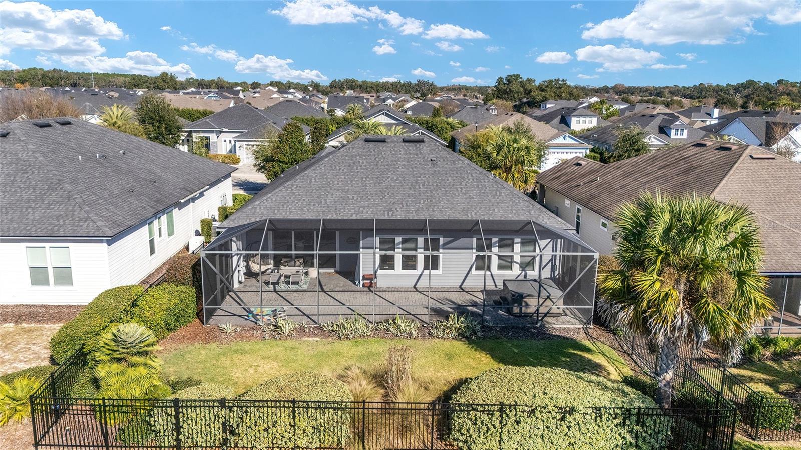 OAKMONT PH 2 PB 32 PG 30 - Residential