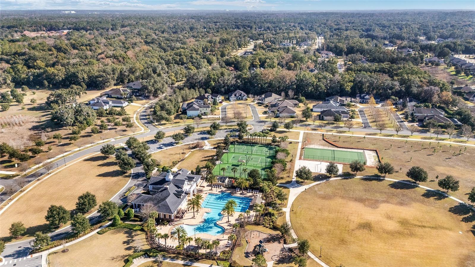 OAKMONT PH 2 PB 32 PG 30 - Residential