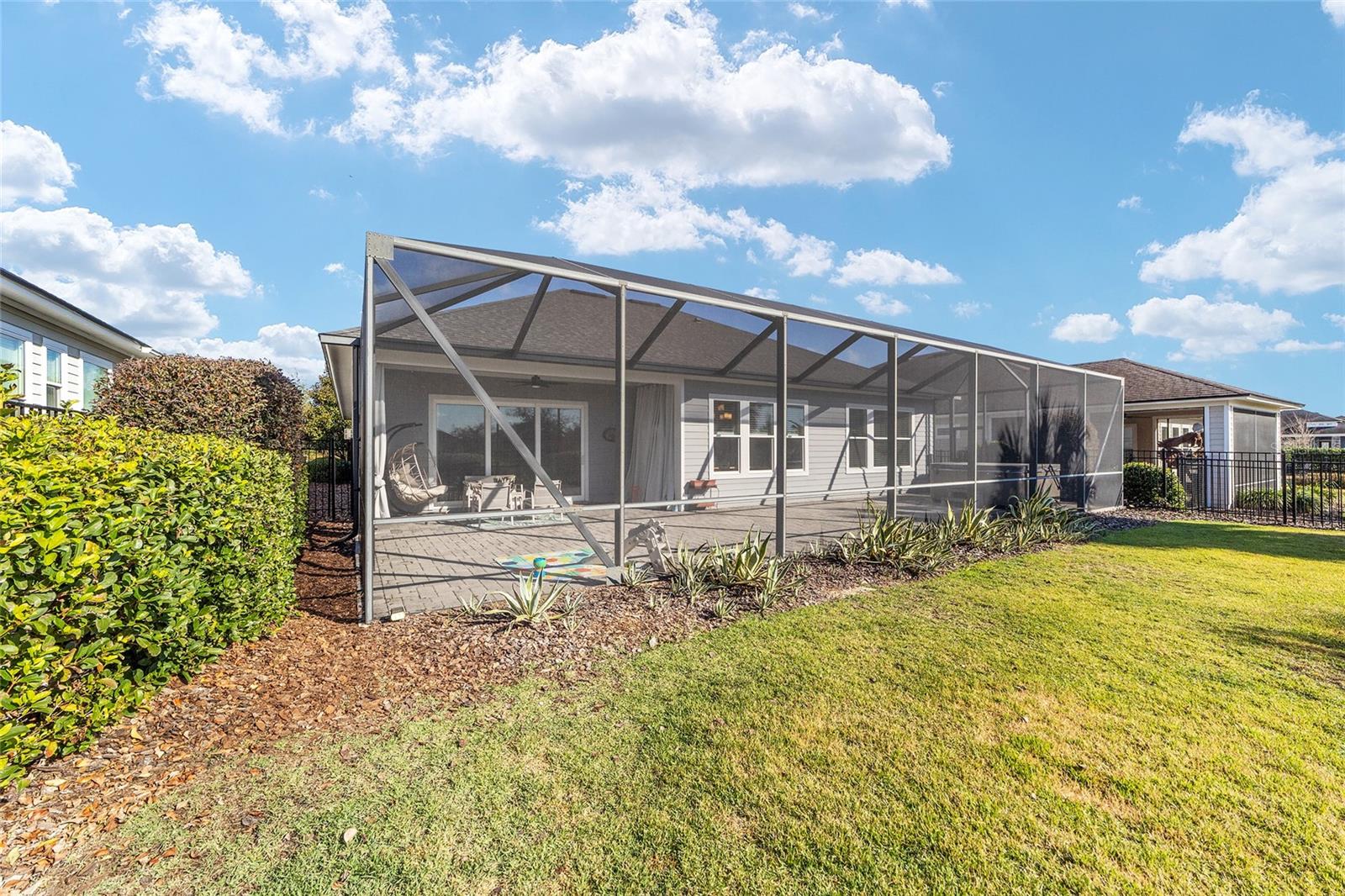 OAKMONT PH 2 PB 32 PG 30 - Residential