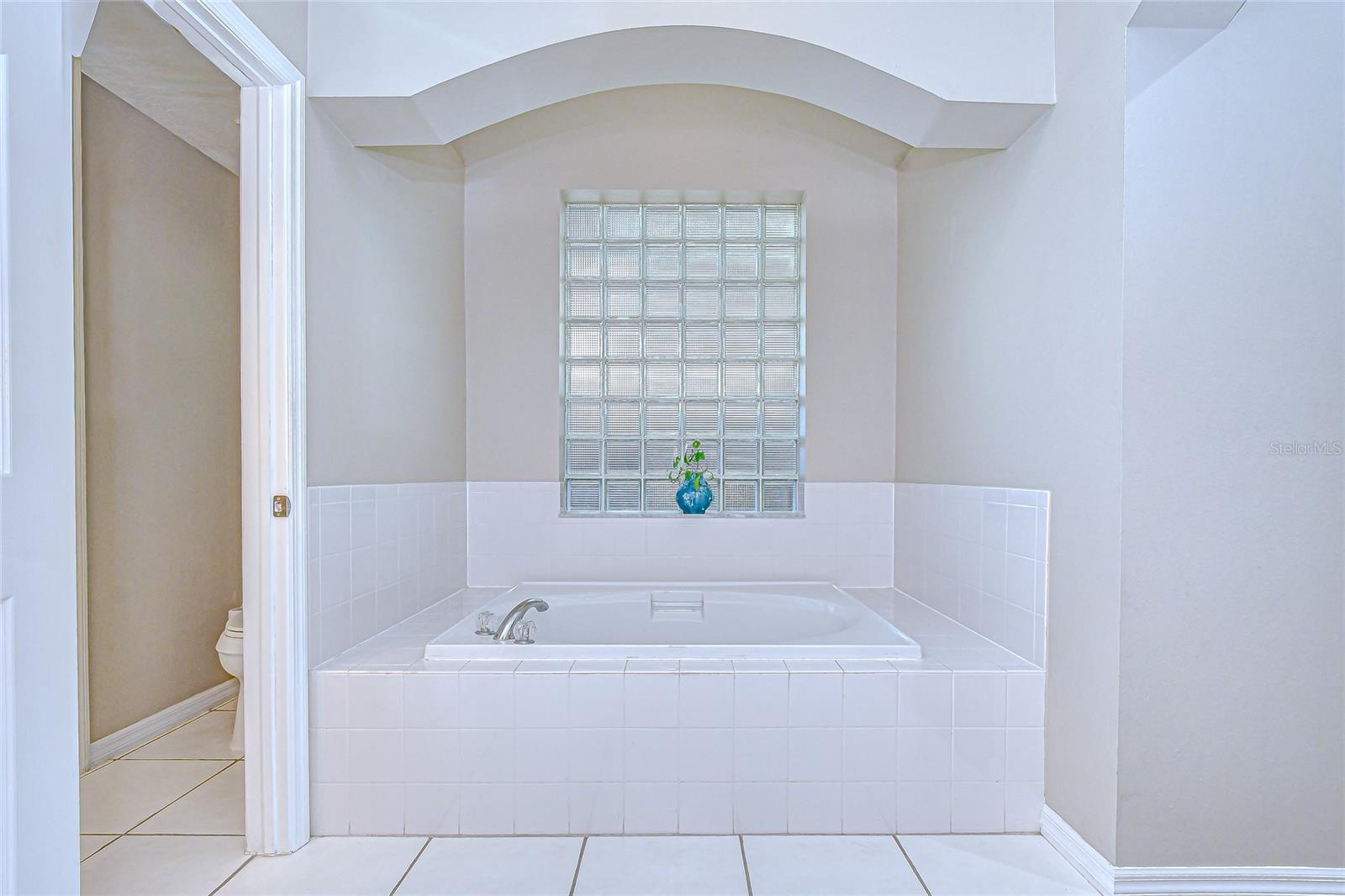 BLOOMINGDALE - Residential