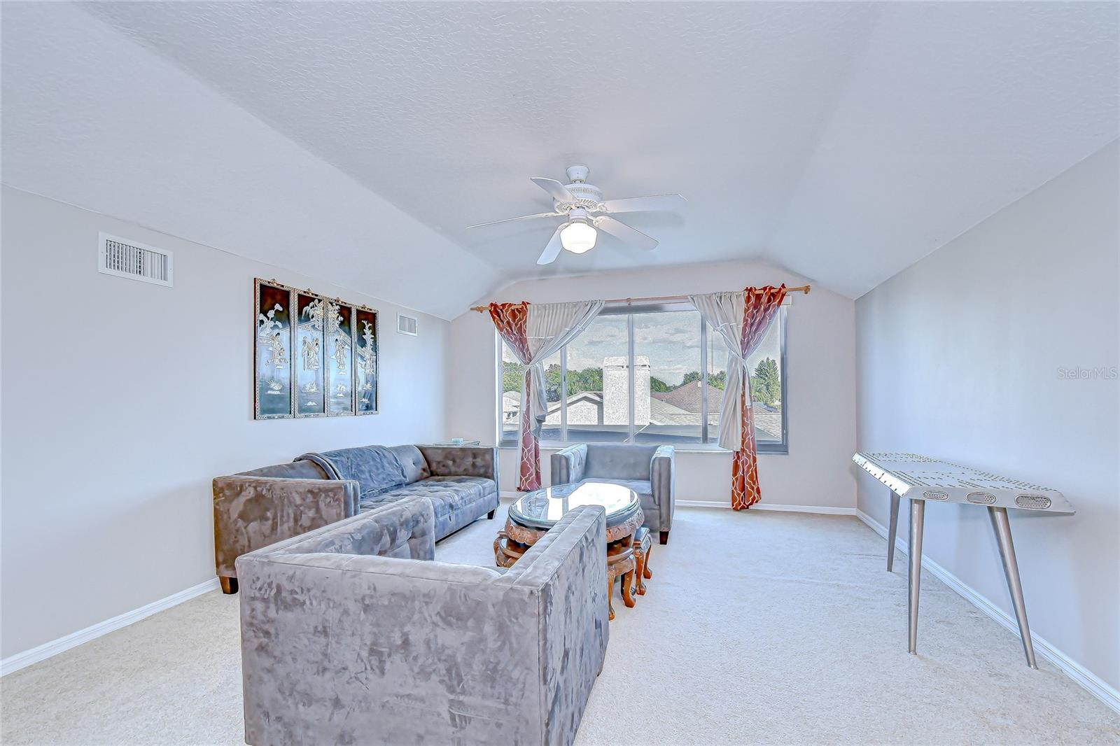 BLOOMINGDALE - Residential