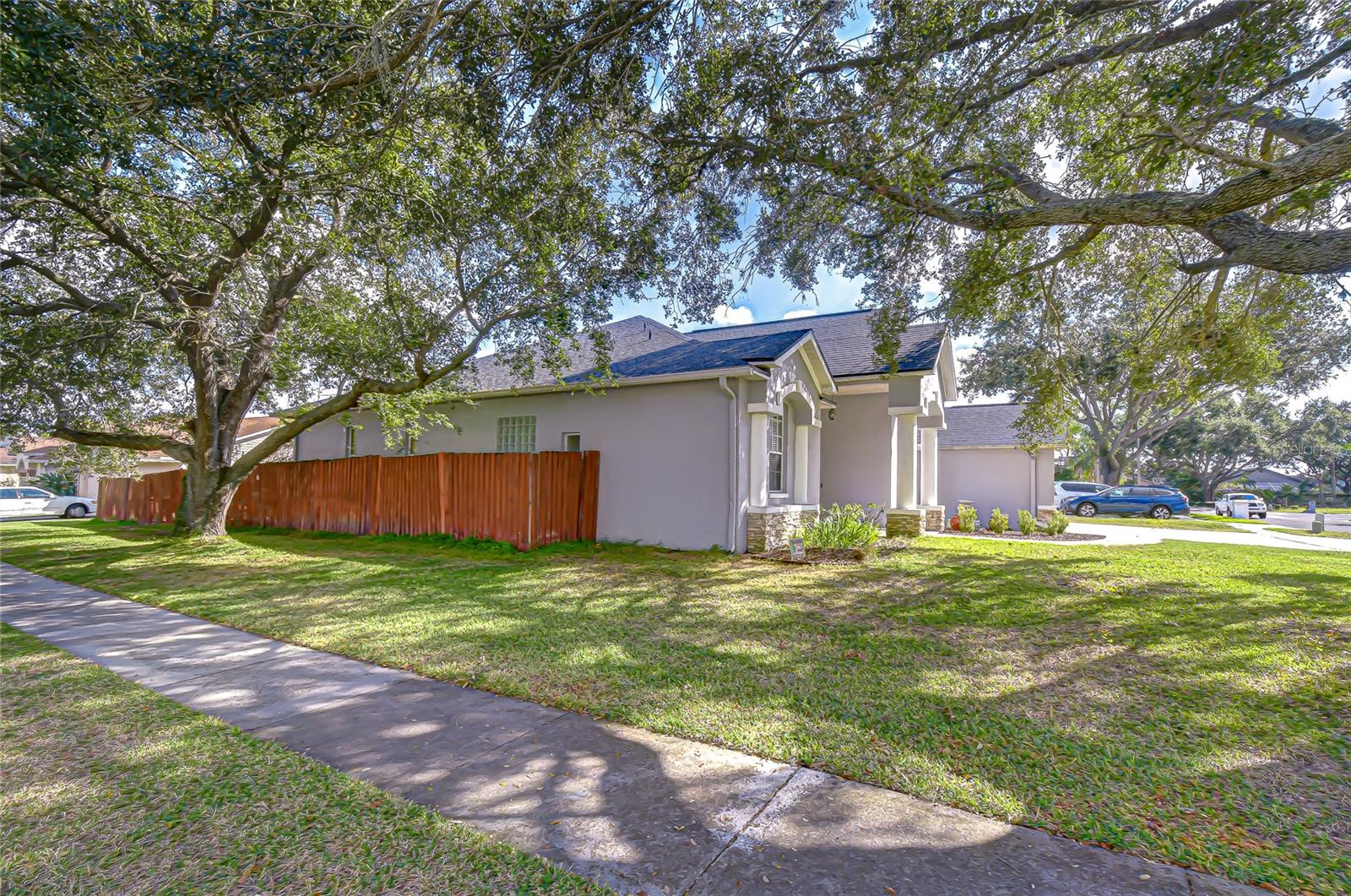 BLOOMINGDALE - Residential