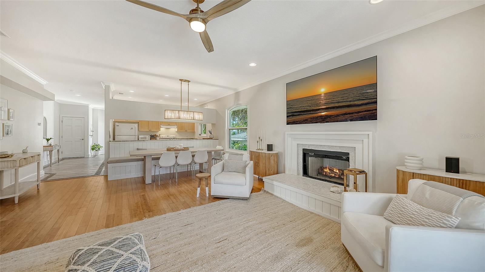 SARASOTA BEACH - Residential