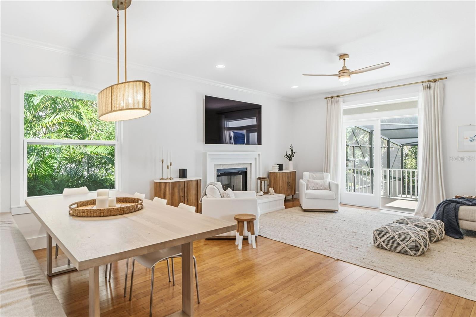 SARASOTA BEACH - Residential