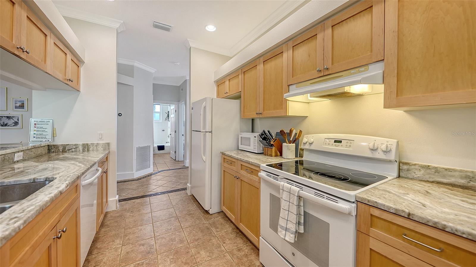 SARASOTA BEACH - Residential