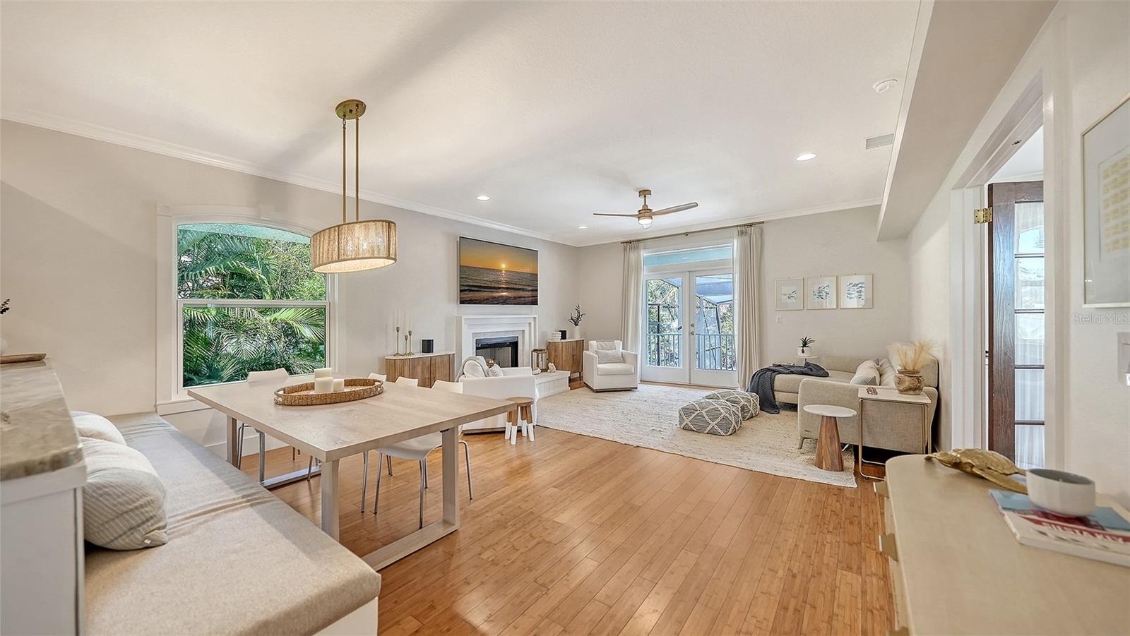 SARASOTA BEACH - Residential