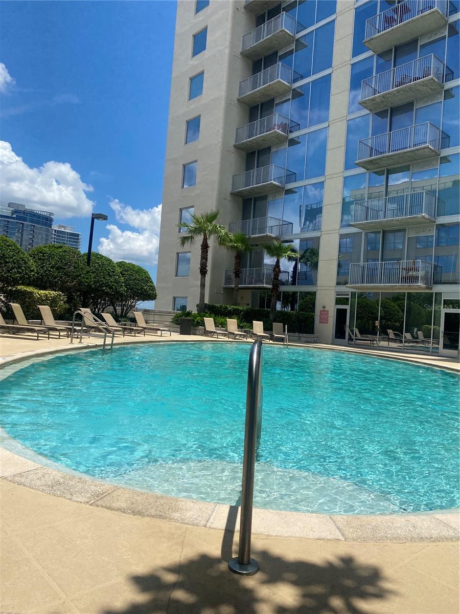 155 S COURT AVENUE 2106