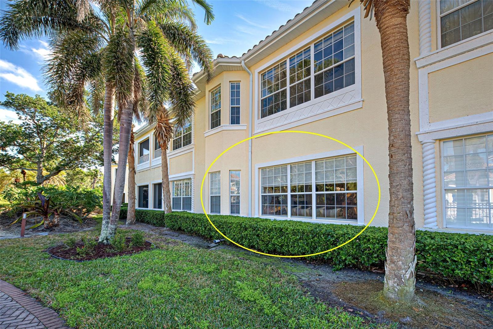 804 TRIANO CIRCLE 804