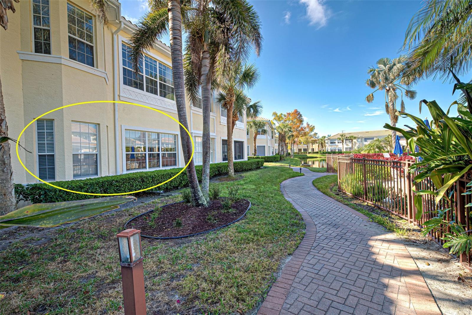 804 TRIANO CIRCLE 804