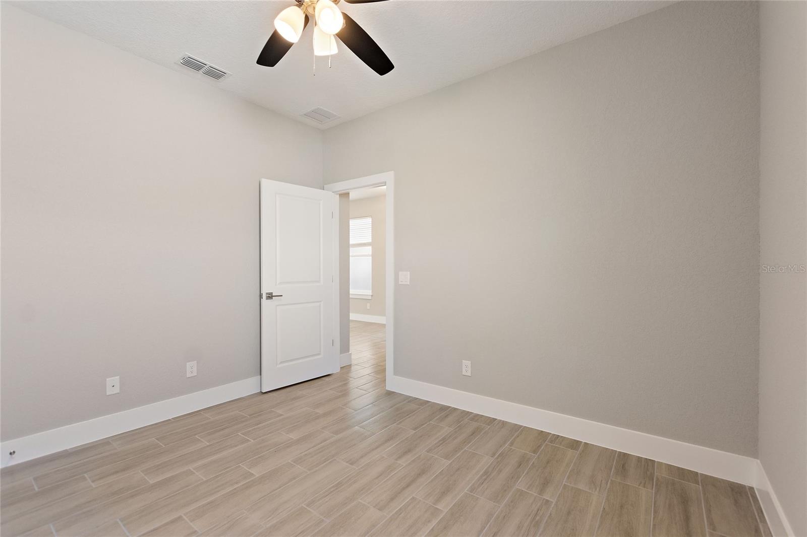 POINCIANA NBRHD 02 VILLAGE 08 - Residential Lease