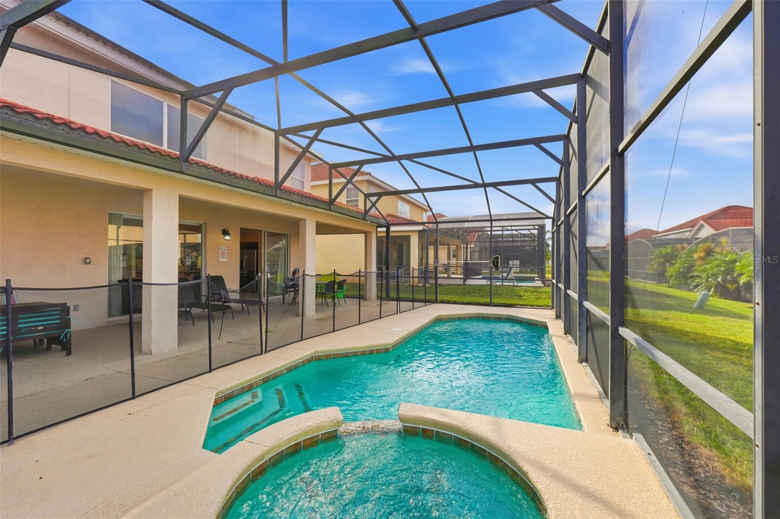 SOLANA - Residential