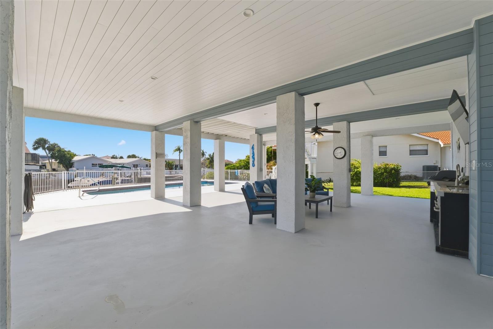 FLOR A MAR SEC 10C BLK 27 - Residential