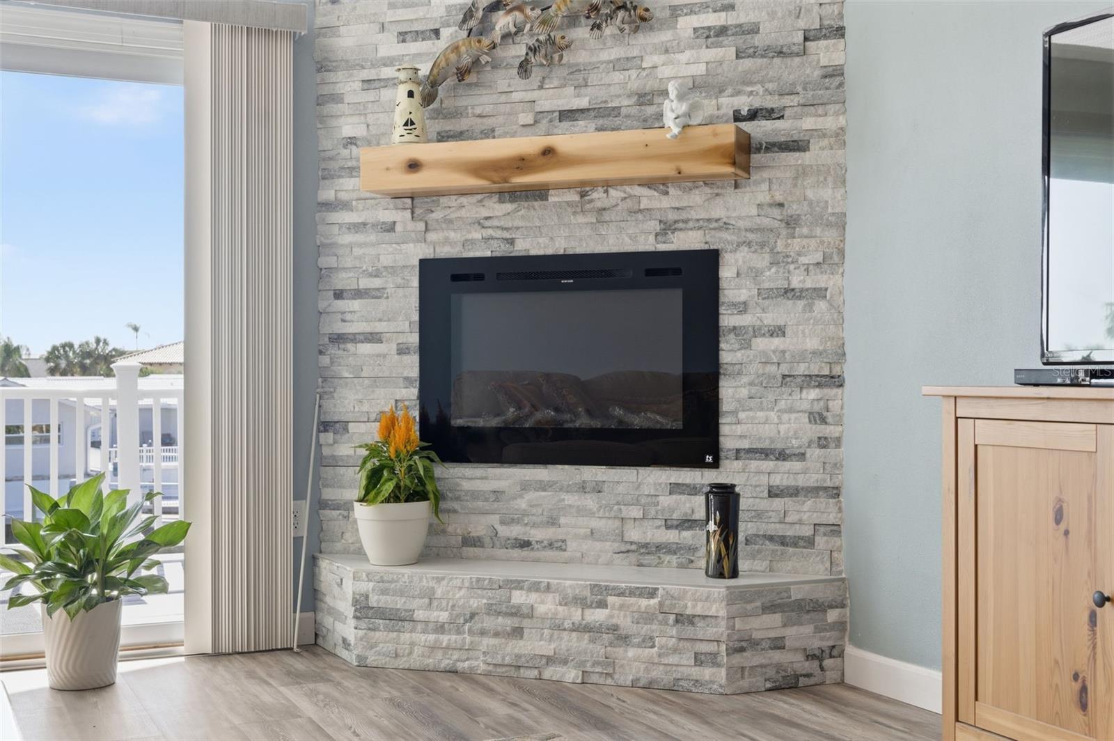 FLOR A MAR SEC 10C BLK 27 - Residential