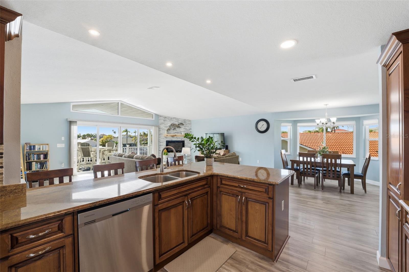 FLOR A MAR SEC 10C BLK 27 - Residential