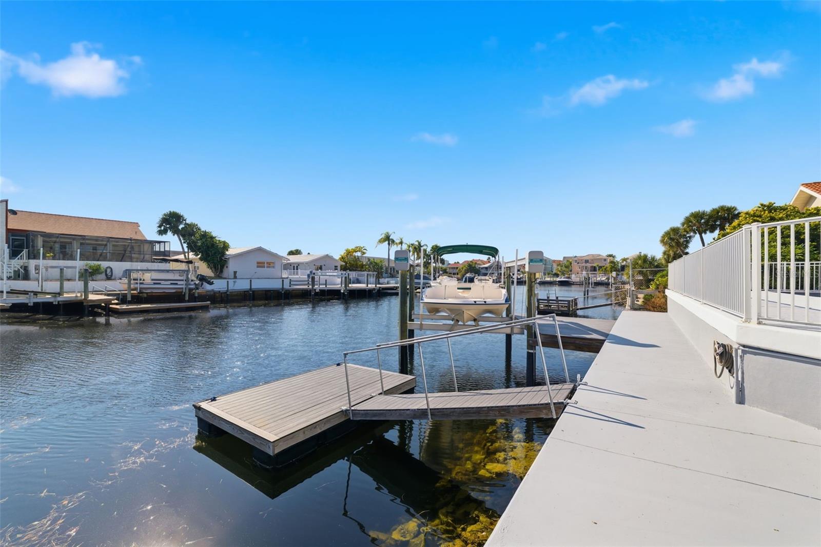 FLOR A MAR SEC 10C BLK 27 - Residential