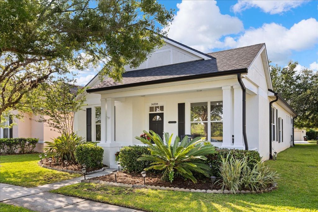 Photo of 14338 Tanja King Boulevard, Orlando, FL 32828 (MLS # O6402648)