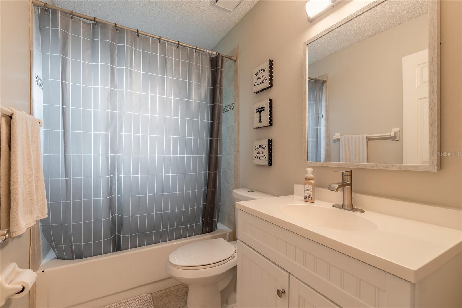 SKY MEADOWS - Residential