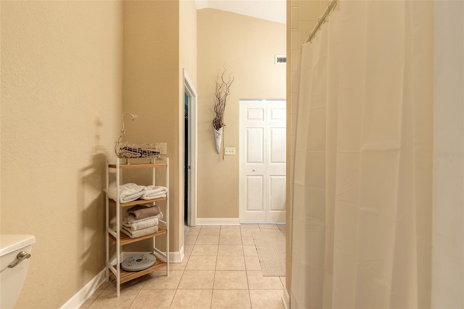 SKY MEADOWS - Residential