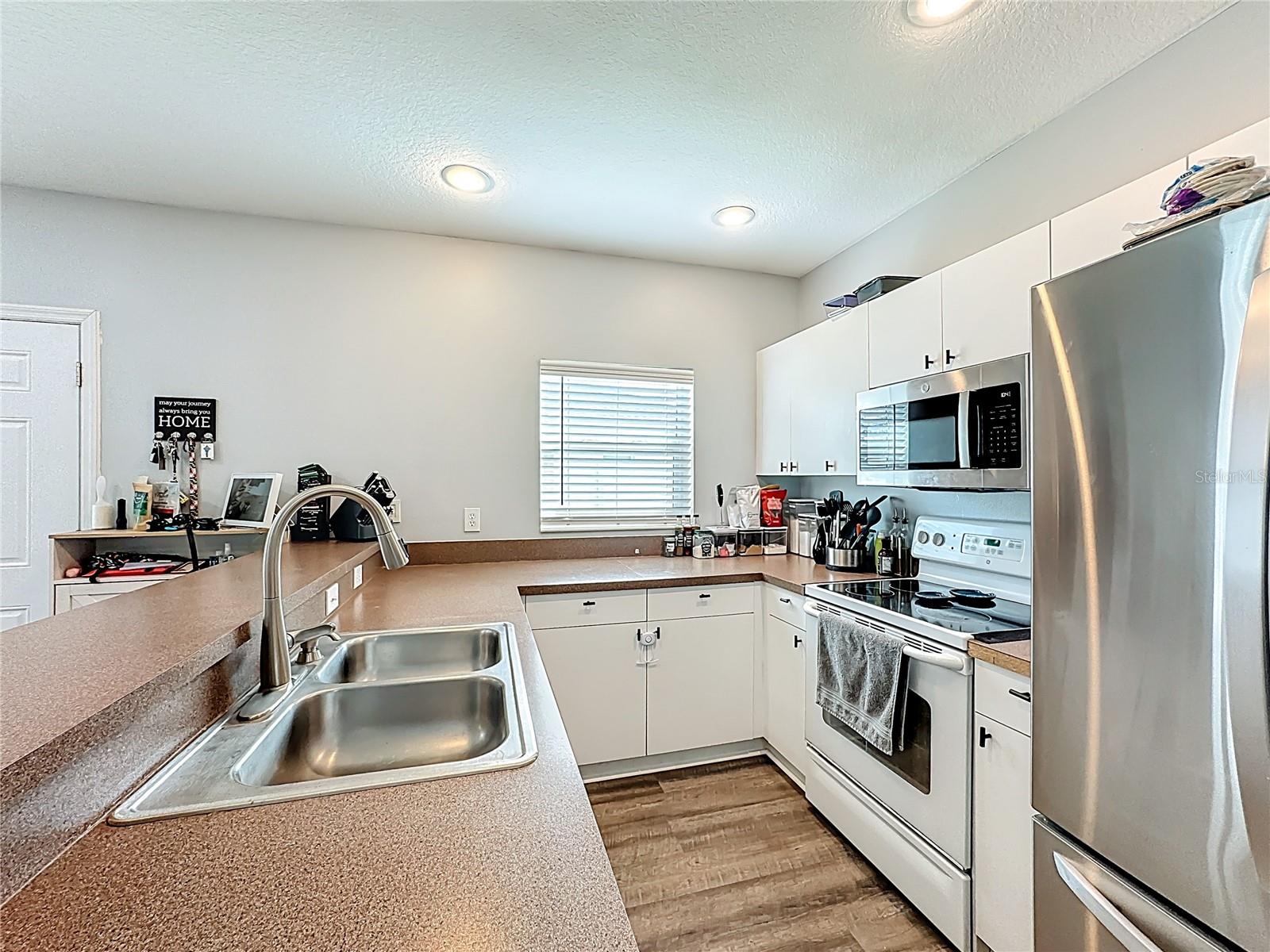 OAK VIEW PH I - Residential