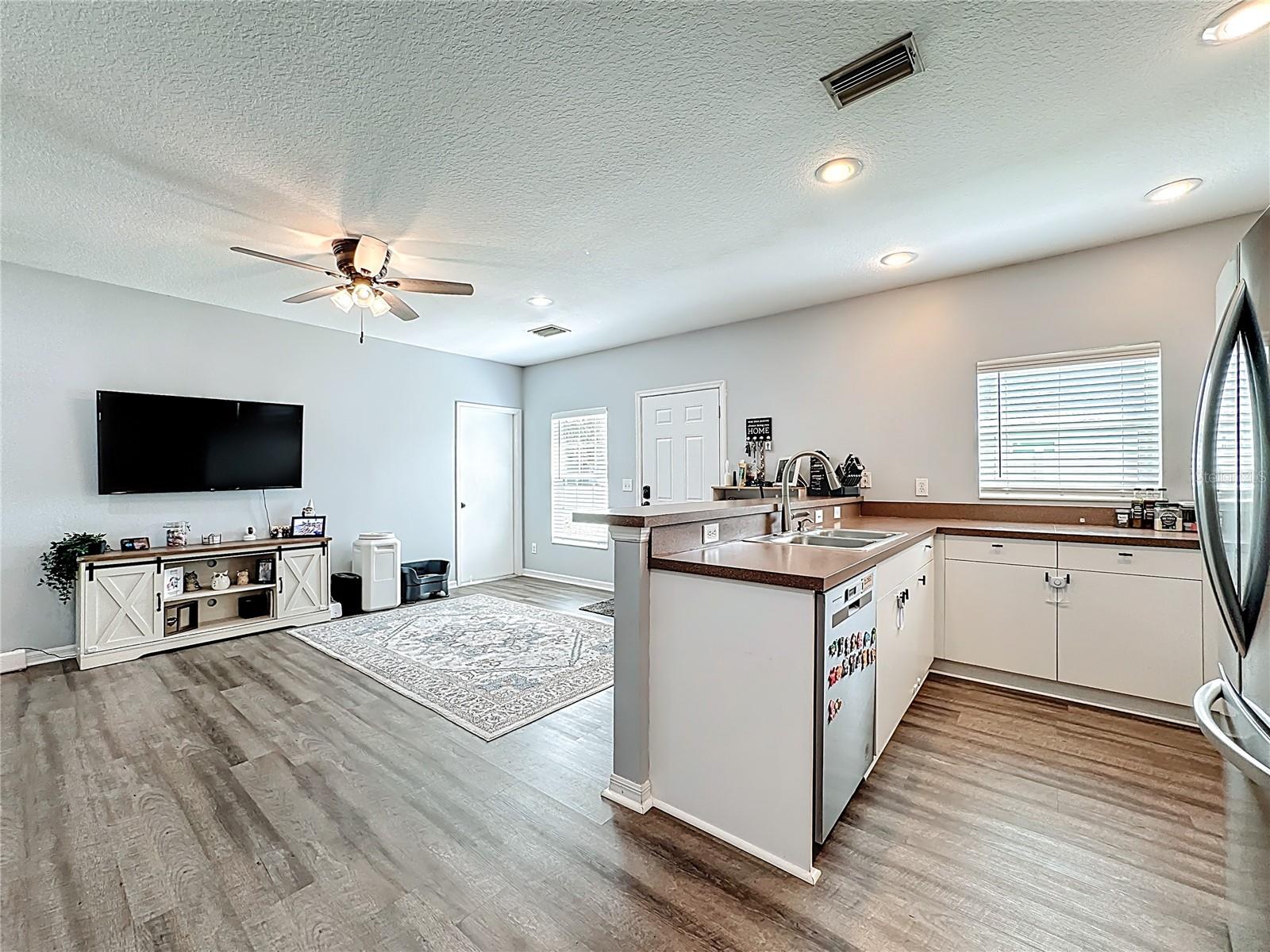 OAK VIEW PH I - Residential