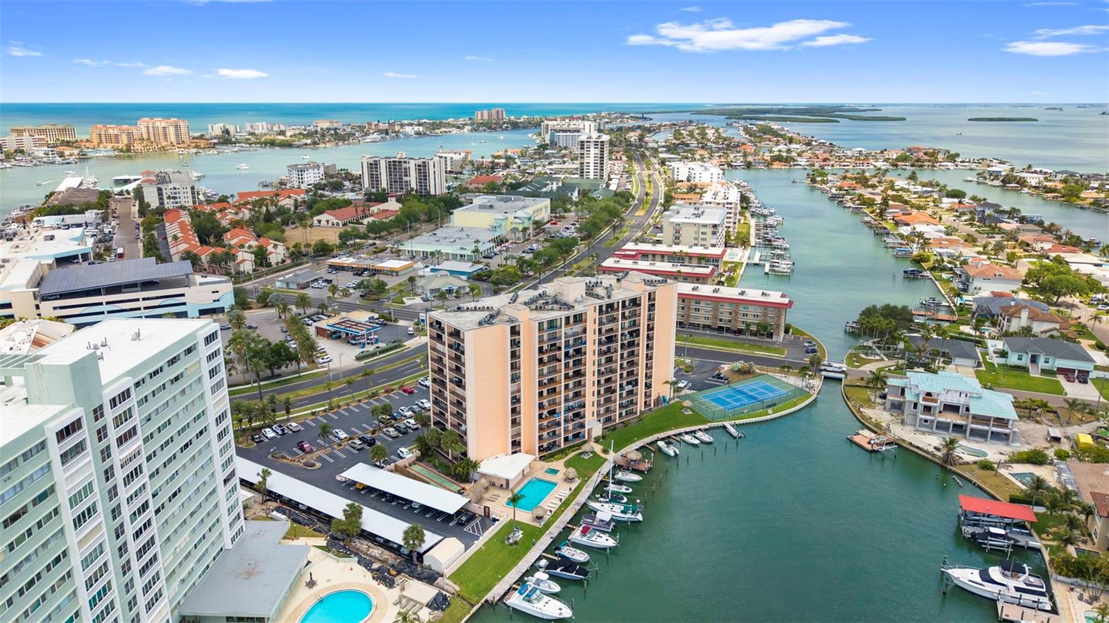 51 ISLAND WAY CONDO - Residential