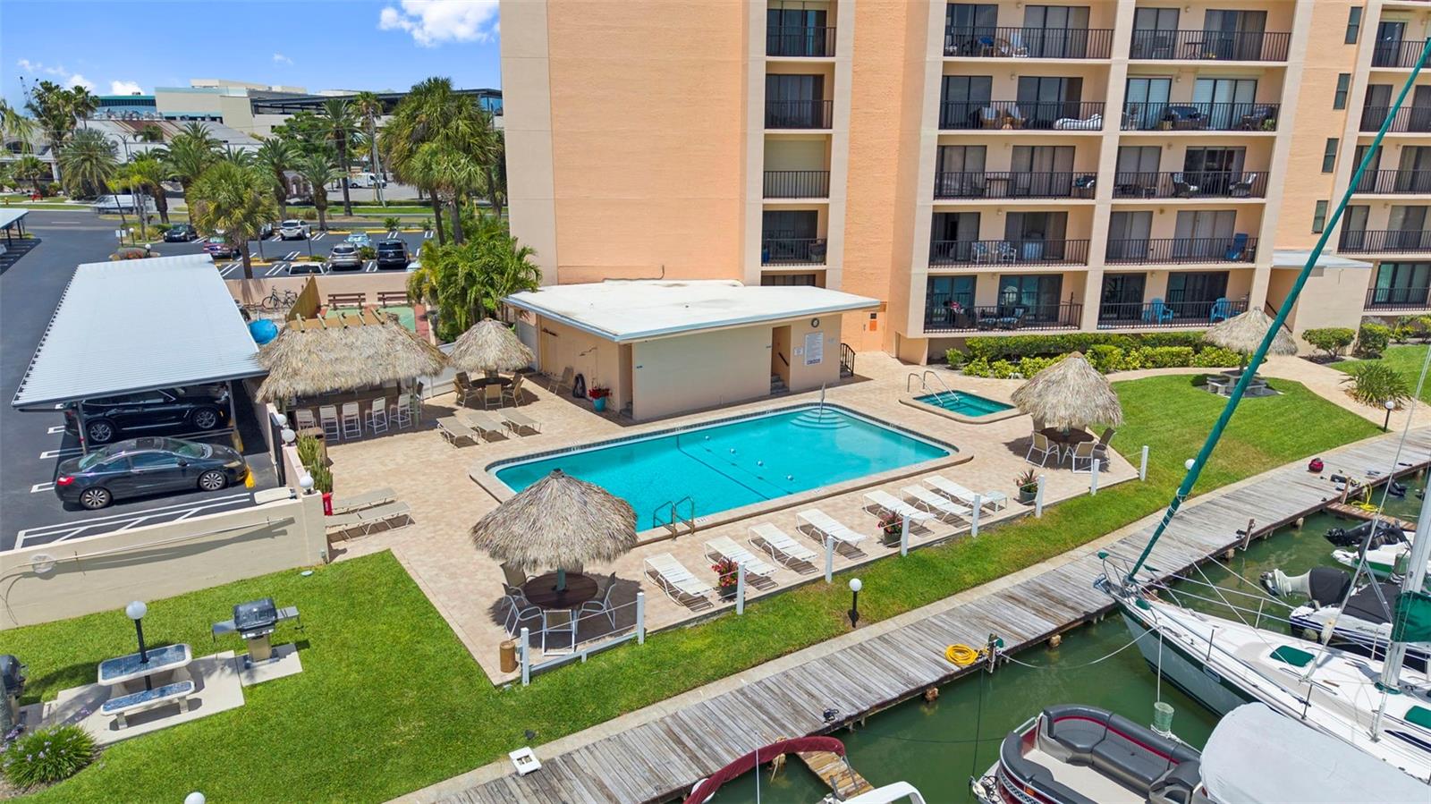 51 ISLAND WAY CONDO - Residential