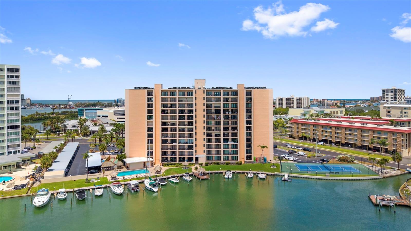 51 ISLAND WAY CONDO - Residential