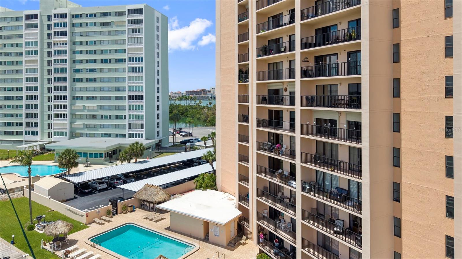51 ISLAND WAY CONDO - Residential