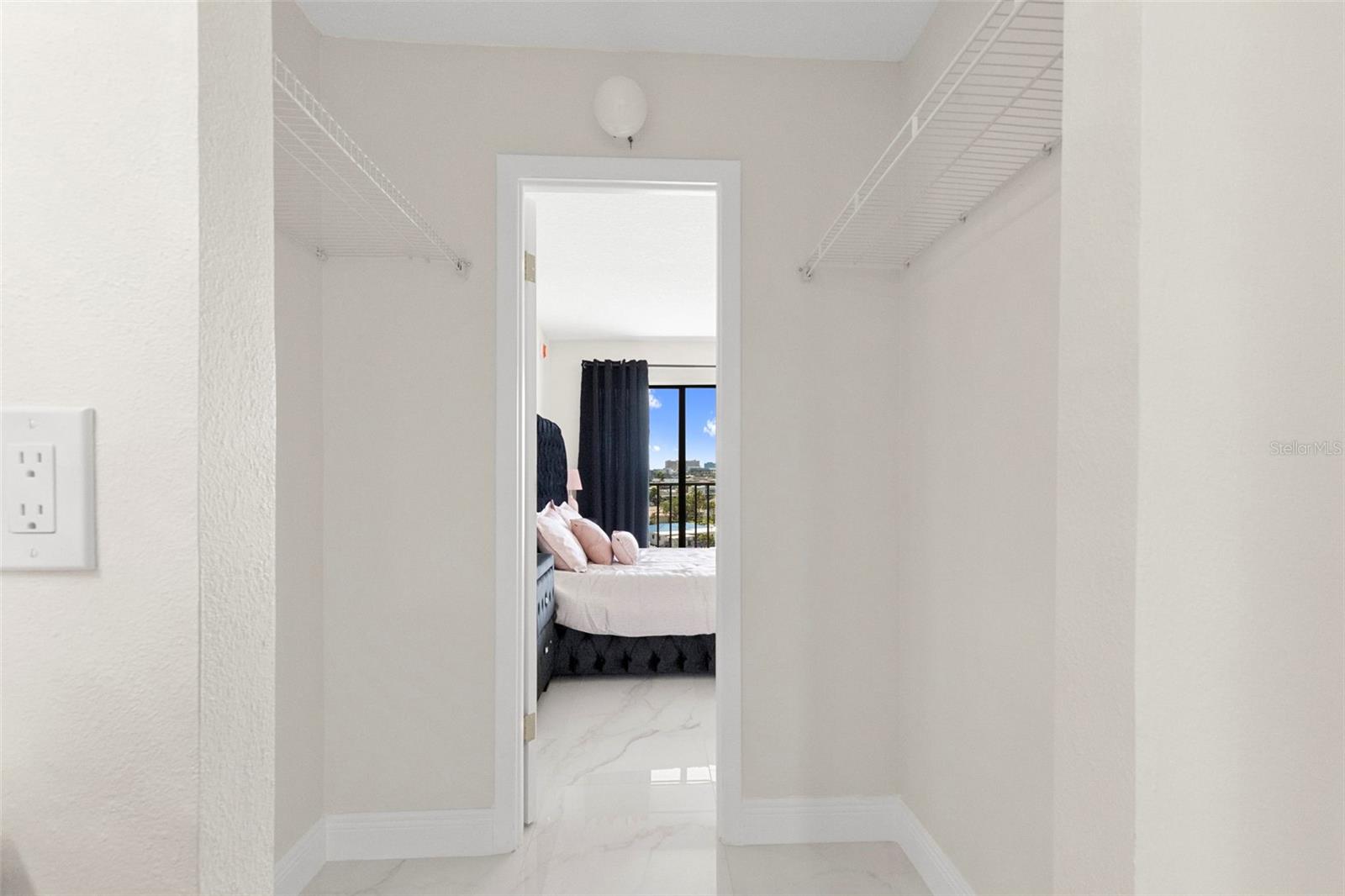 51 ISLAND WAY CONDO - Residential