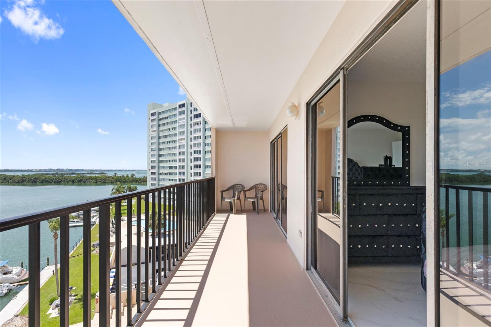 51 ISLAND WAY CONDO - Residential