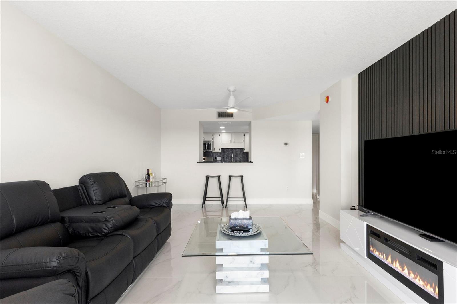 51 ISLAND WAY CONDO - Residential