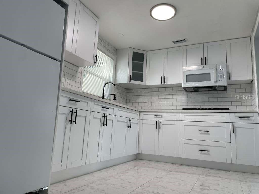 TIMBERLANE SUB UNIT 2 - Residential Lease