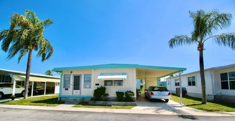 A home in PINELLAS PARK