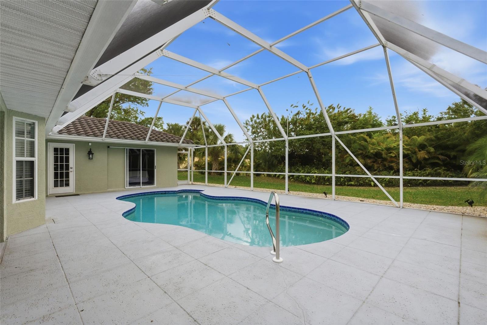 NORTH PORT CHARLOTTE COUNTRY CLUB - Residential