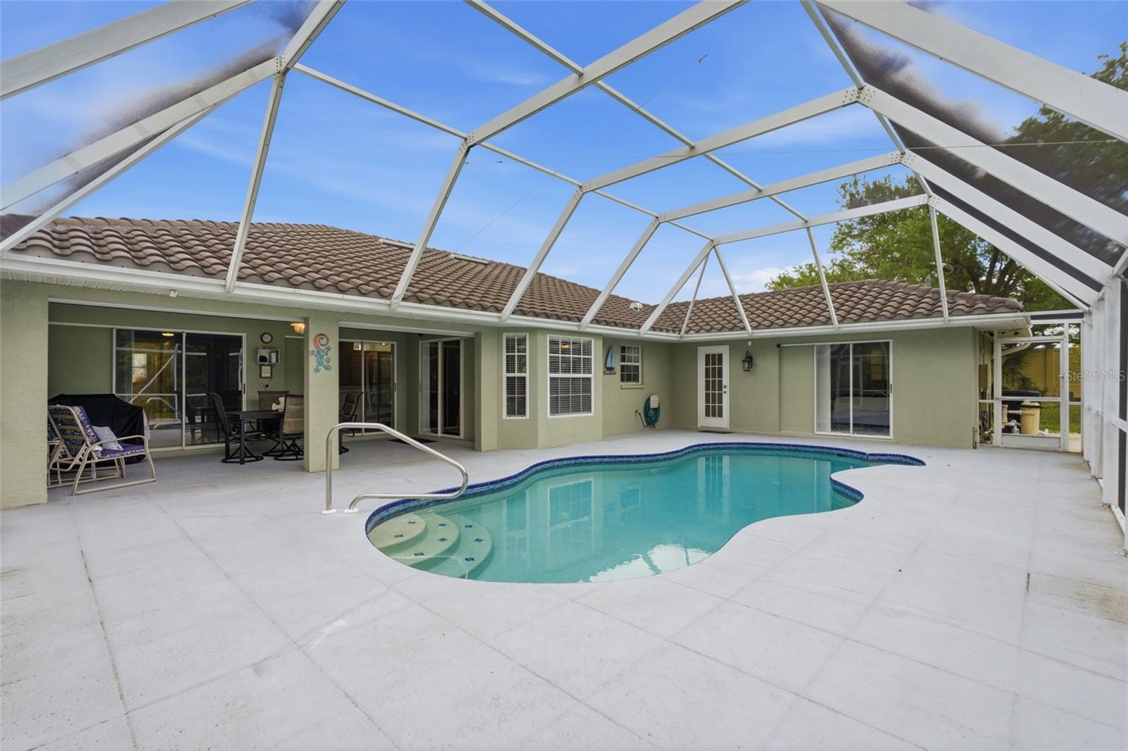 NORTH PORT CHARLOTTE COUNTRY CLUB - Residential