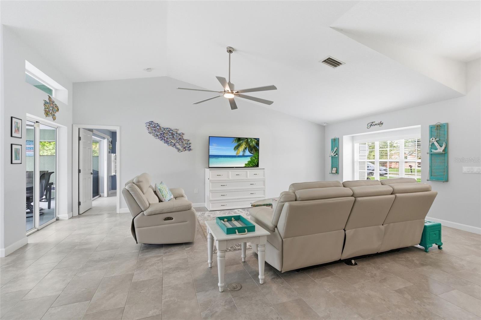 NORTH PORT CHARLOTTE COUNTRY CLUB - Residential