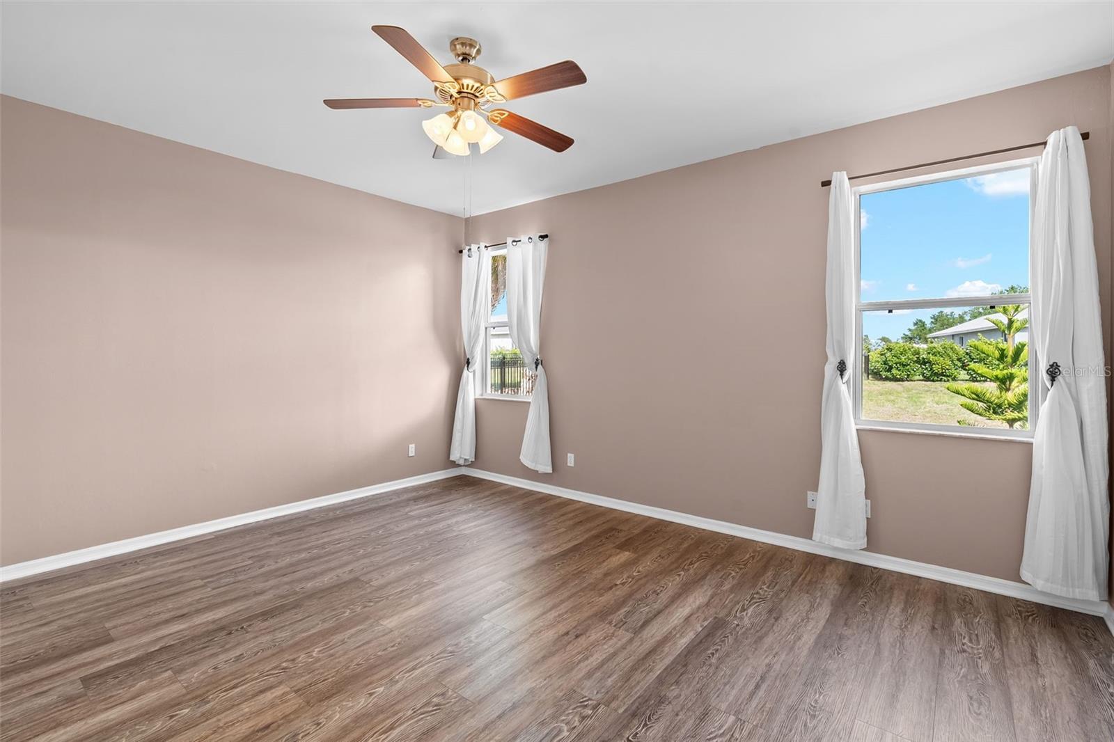 PUNTA GORDA ISLES SEC 16 - Residential