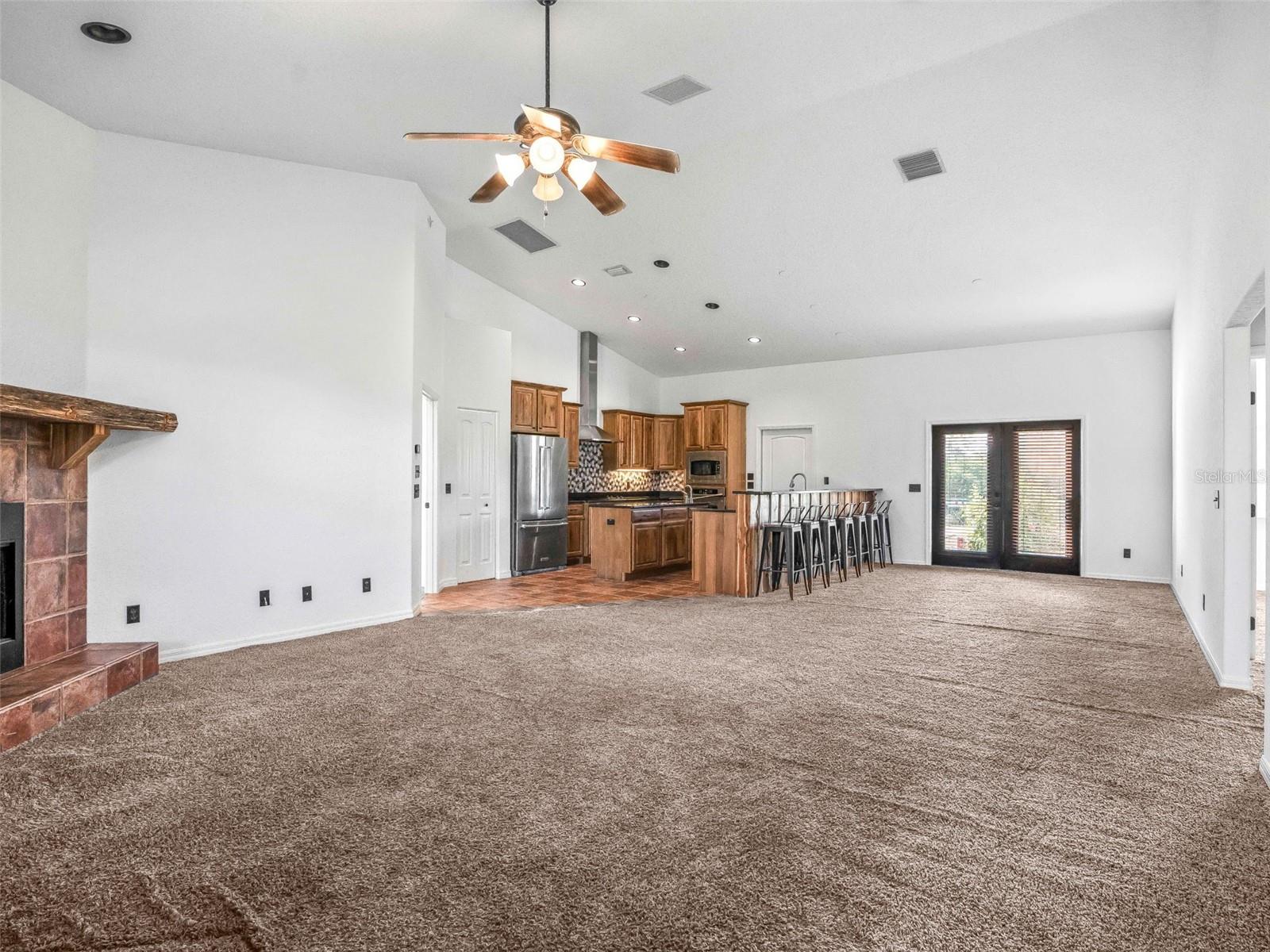 FAIRFIELD FARMS - Residential