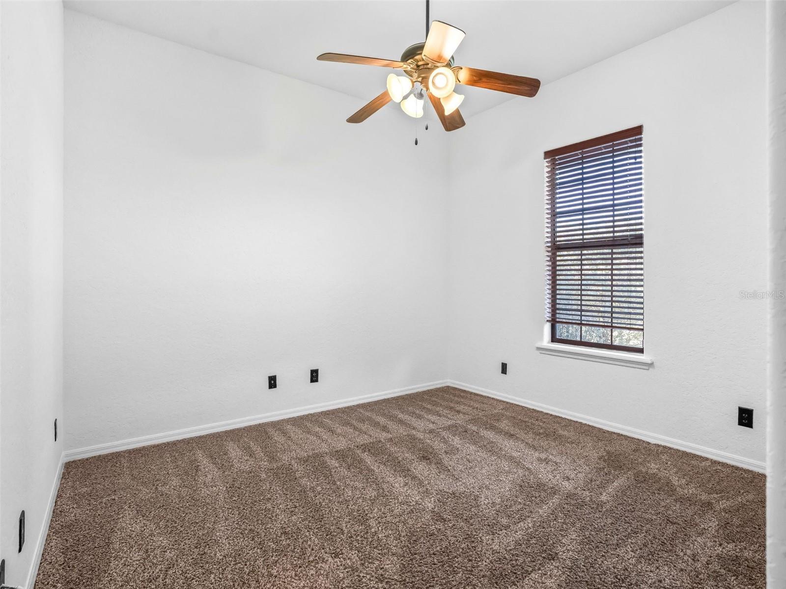 FAIRFIELD FARMS - Residential