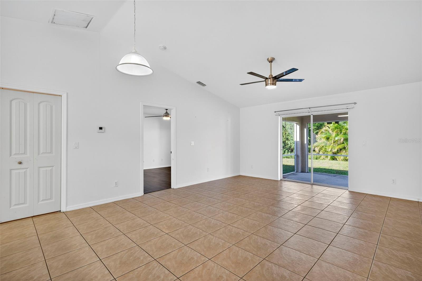 LEHIGH ACRES UN 12 - Residential Income