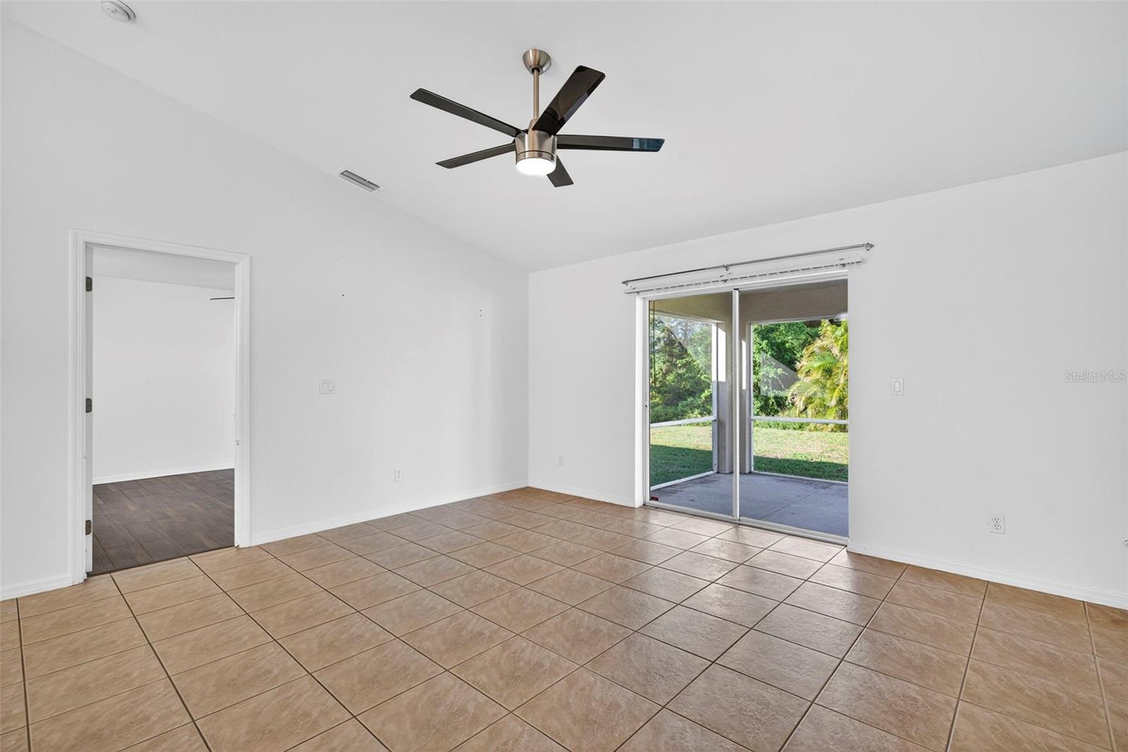 LEHIGH ACRES UN 12 - Residential Income