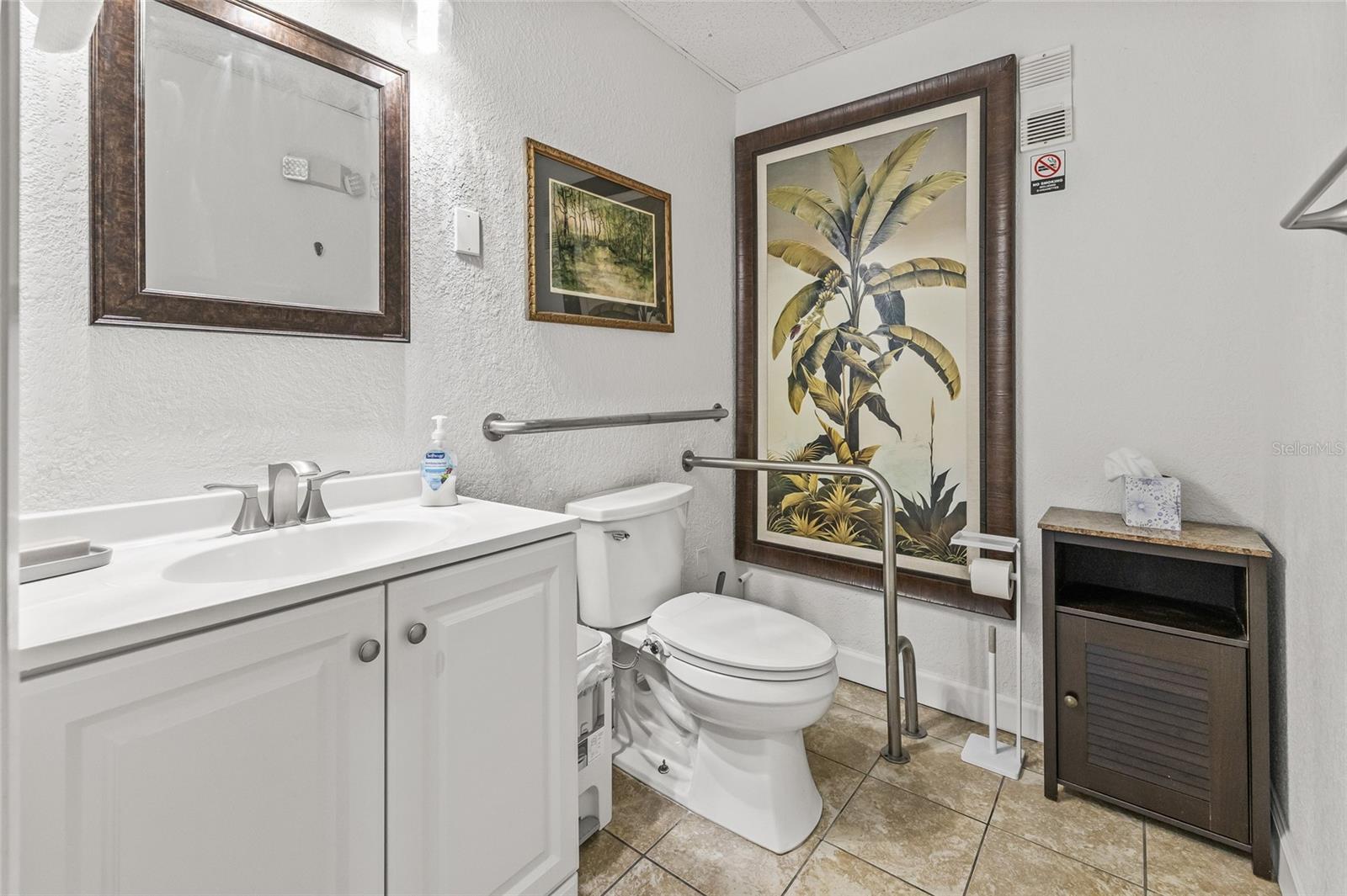 SKYLINE GROVES - Commercial Sale